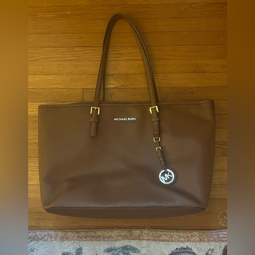Michael Kors Jetsetter Tote